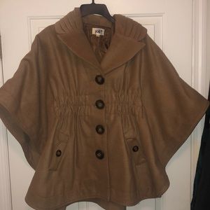 Tan poncho jacket with sinched waist